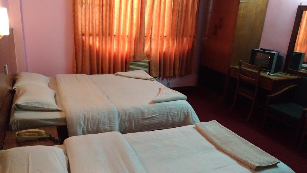 Tasi Dhargey Inn Katmandou Extérieur photo