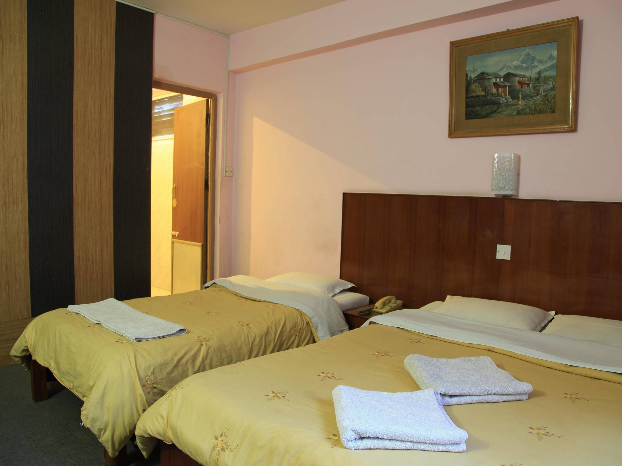 Tasi Dhargey Inn Katmandou Extérieur photo
